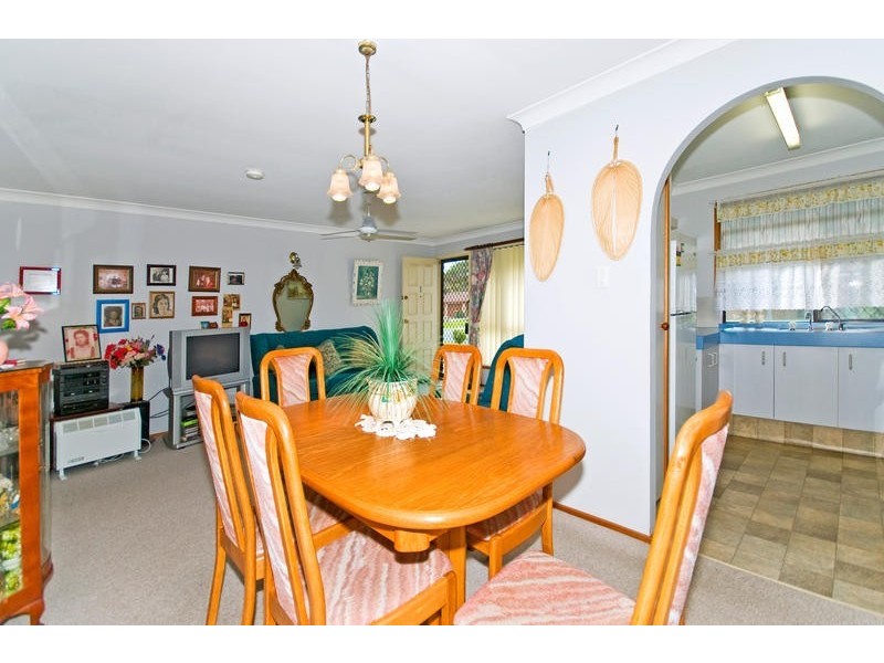 1/8 Burwood Court, Labrador QLD 4215