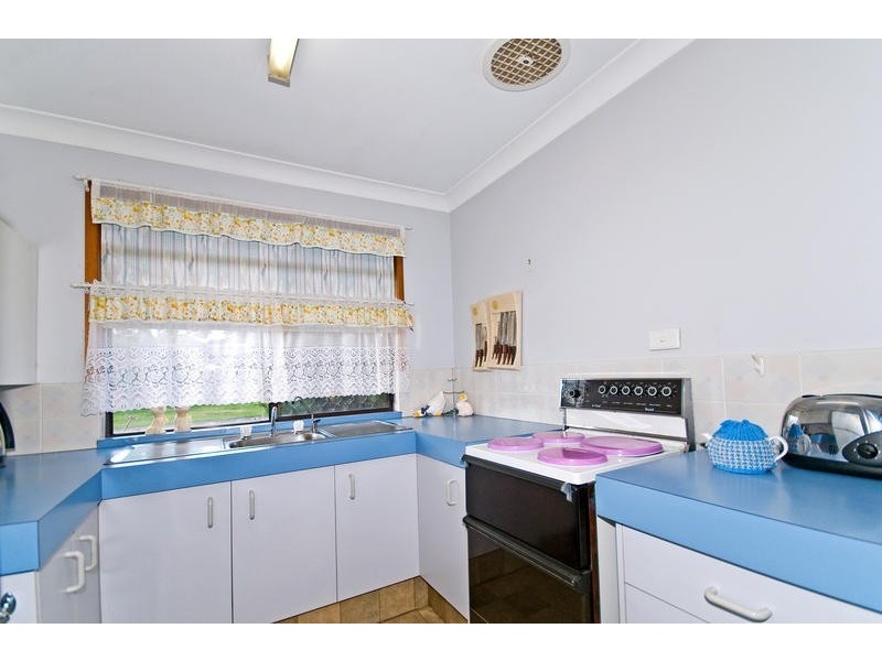 1/8 Burwood Court, Labrador QLD 4215