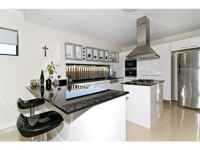 28 Boambillee Drive, Coomera QLD 4209