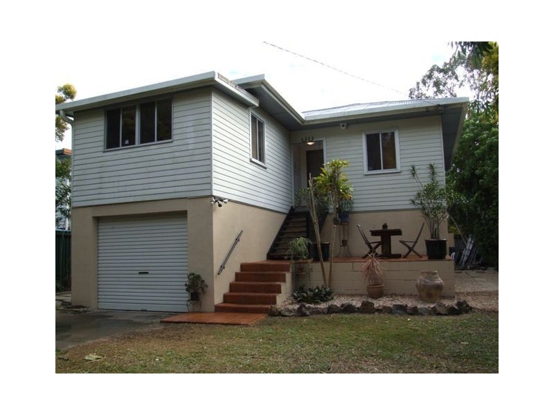 21 Baratta Street, Southport QLD 4215