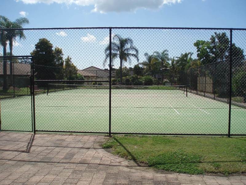 23/128 Benowa Rd, Southport QLD 4215