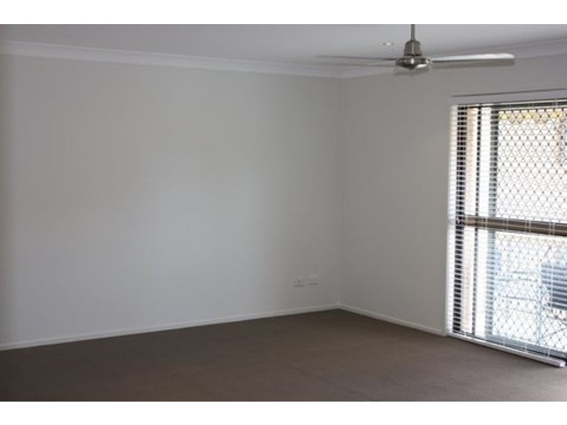 6/27 Imperial Pde, Labrador QLD 4215