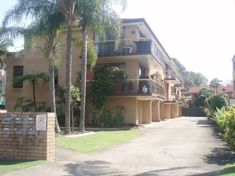 6/27 Imperial Pde, Labrador QLD 4215