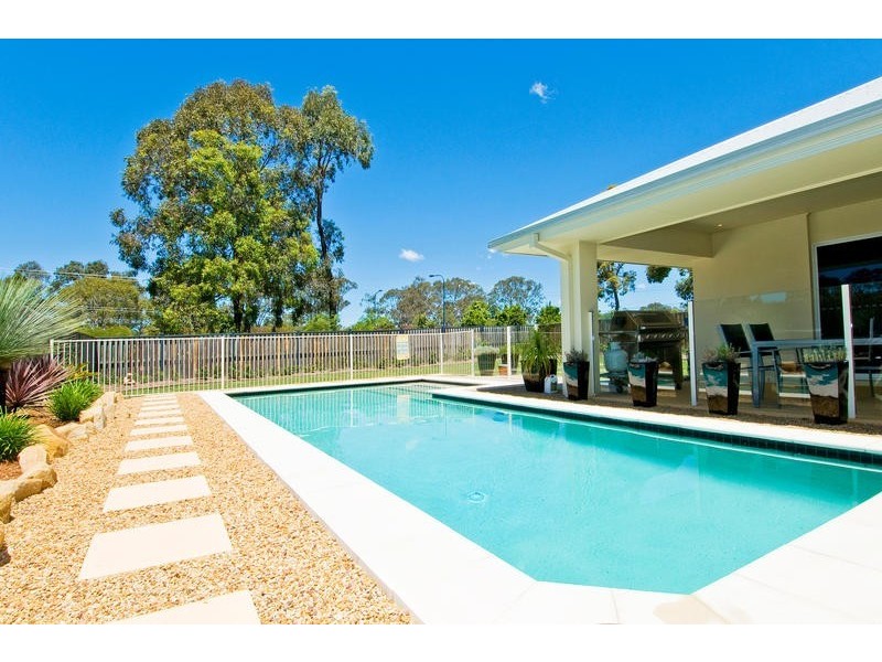 18 Icefire Lane, Coomera QLD 4209
