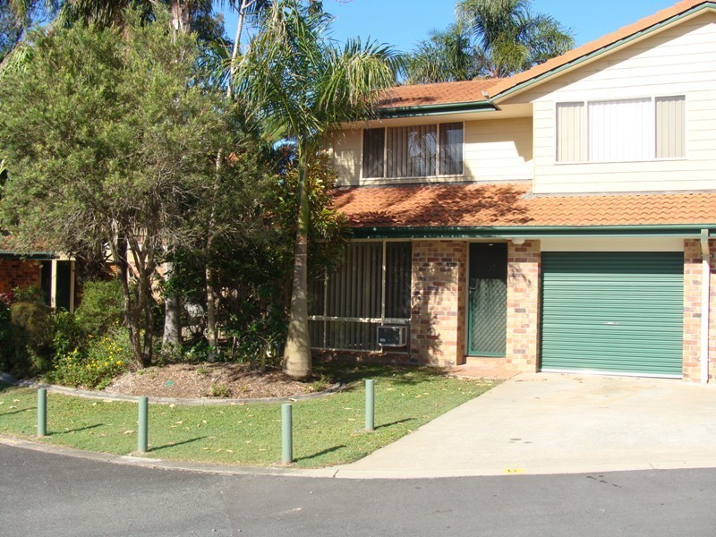 17/482 Pine Ridge Rd, Coombabah QLD 4216
