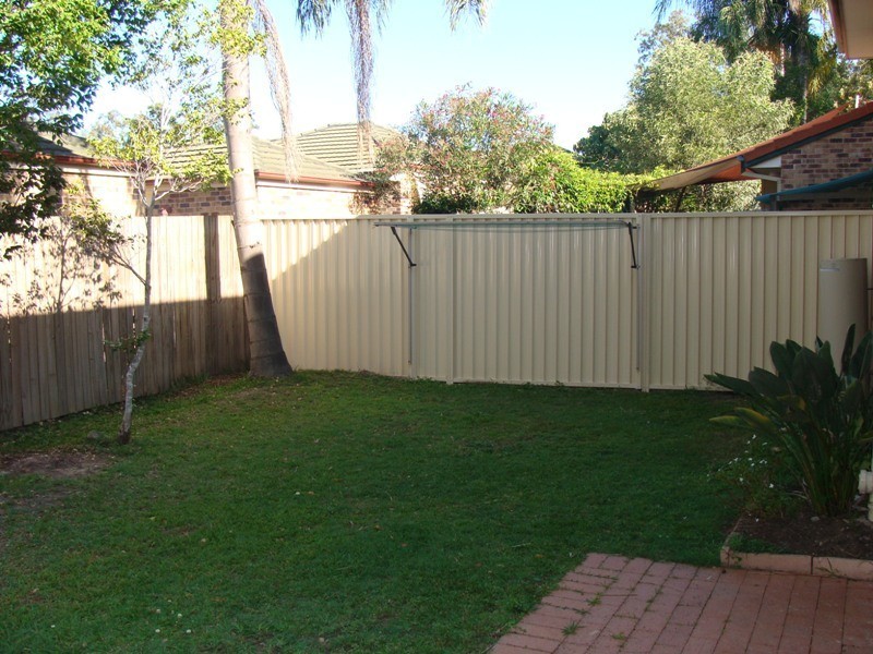 17/482 Pine Ridge Rd, Coombabah QLD 4216