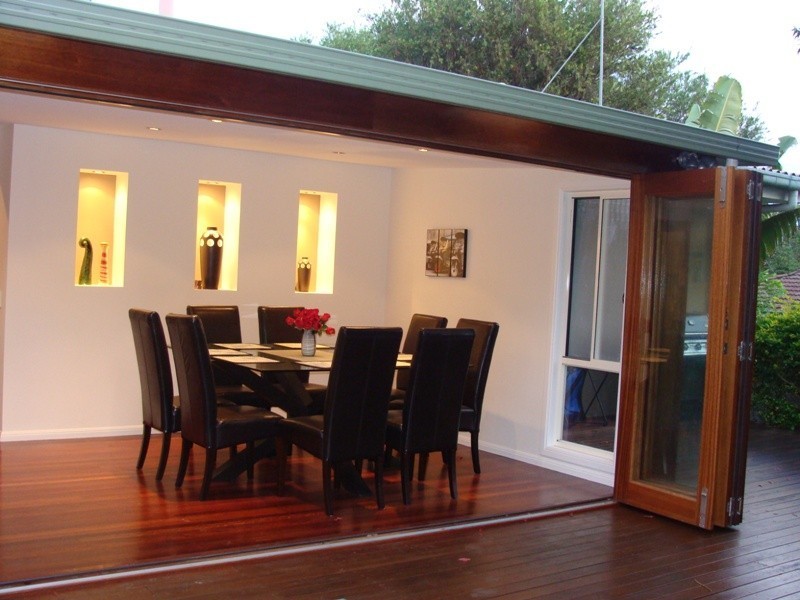 22 Ewan Street, Southport QLD 4215