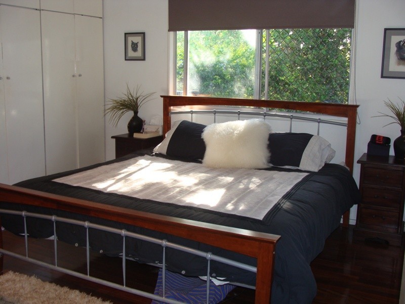 22 Ewan Street, Southport QLD 4215