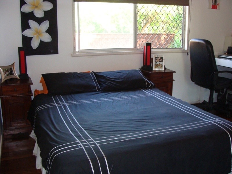 22 Ewan Street, Southport QLD 4215