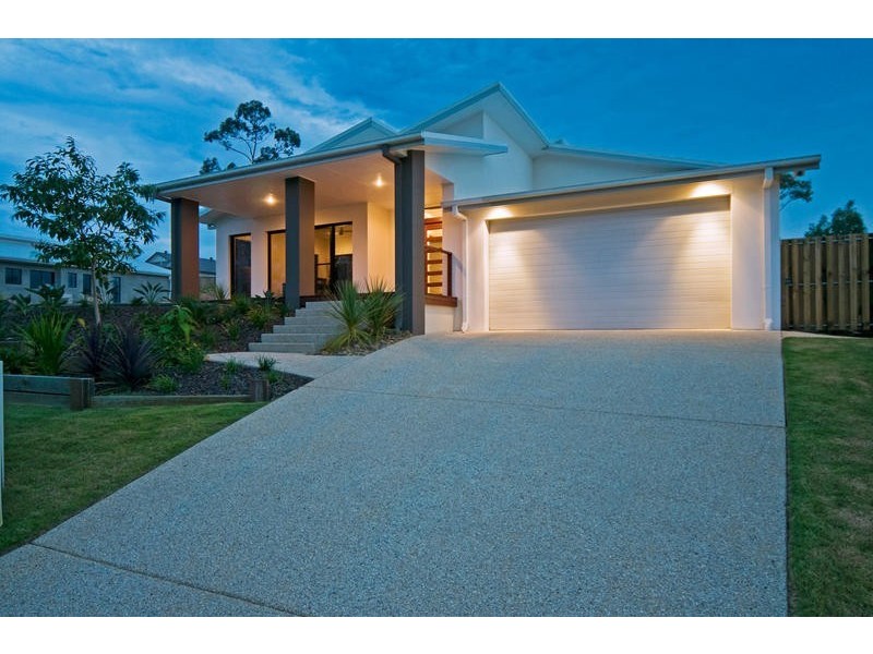 14 Boambillee Dr, Coomera QLD 4209