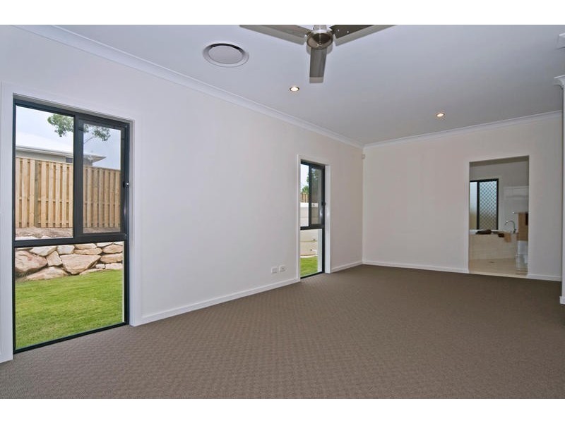 14 Boambillee Dr, Coomera QLD 4209