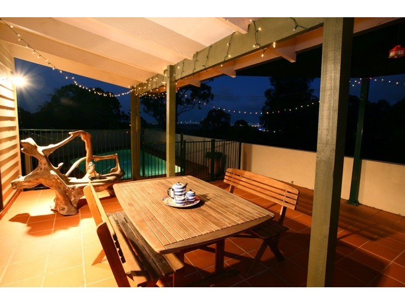 11a Summerhill Ct, Mudgeeraba QLD 4213