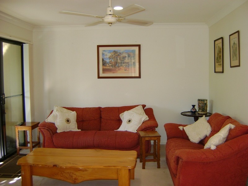 9/21 Sapium Rd, Benowa QLD 4217