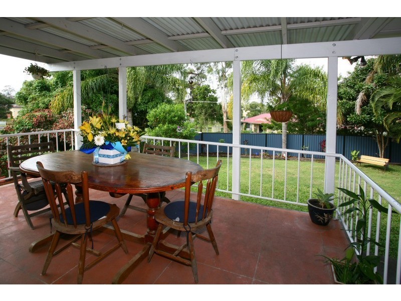 11 Bambarra St, Southport QLD 4215