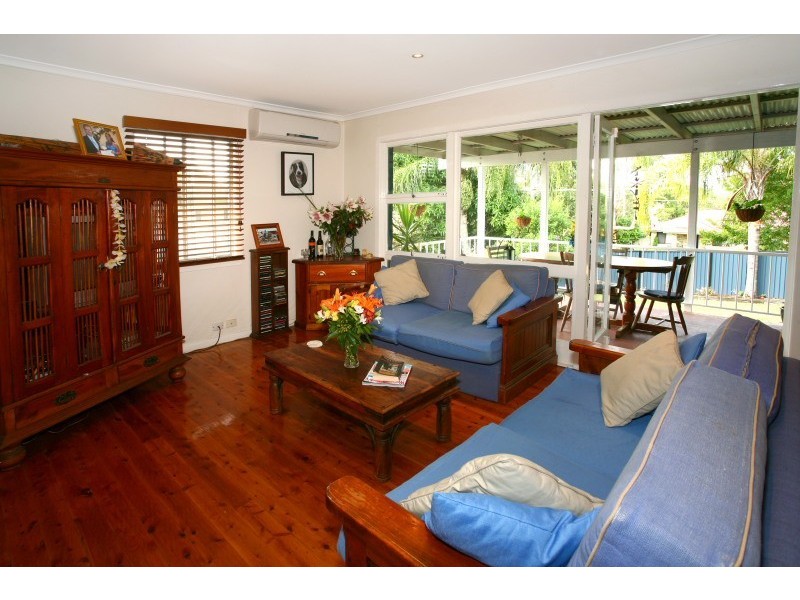 11 Bambarra St, Southport QLD 4215