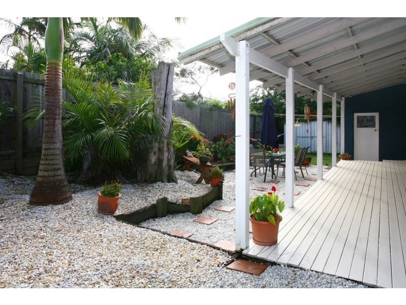 11 Bambarra St, Southport QLD 4215