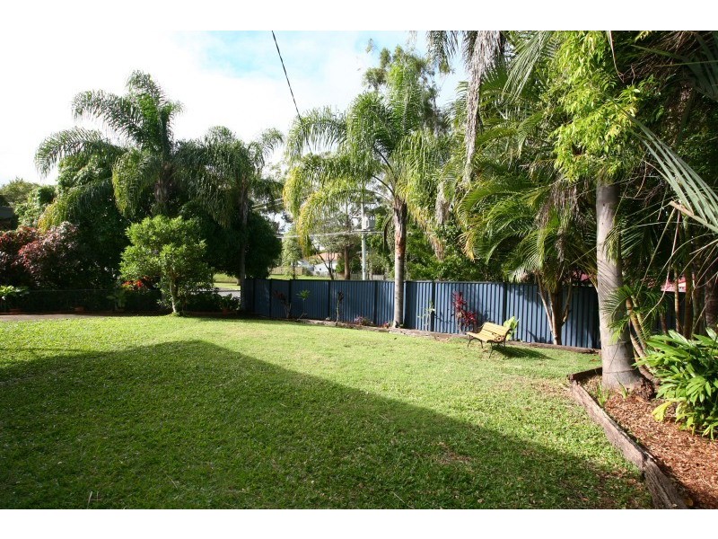 11 Bambarra St, Southport QLD 4215