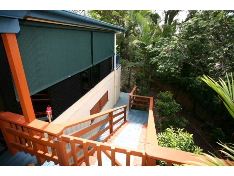 21 East St, Burleigh Heads QLD 4220