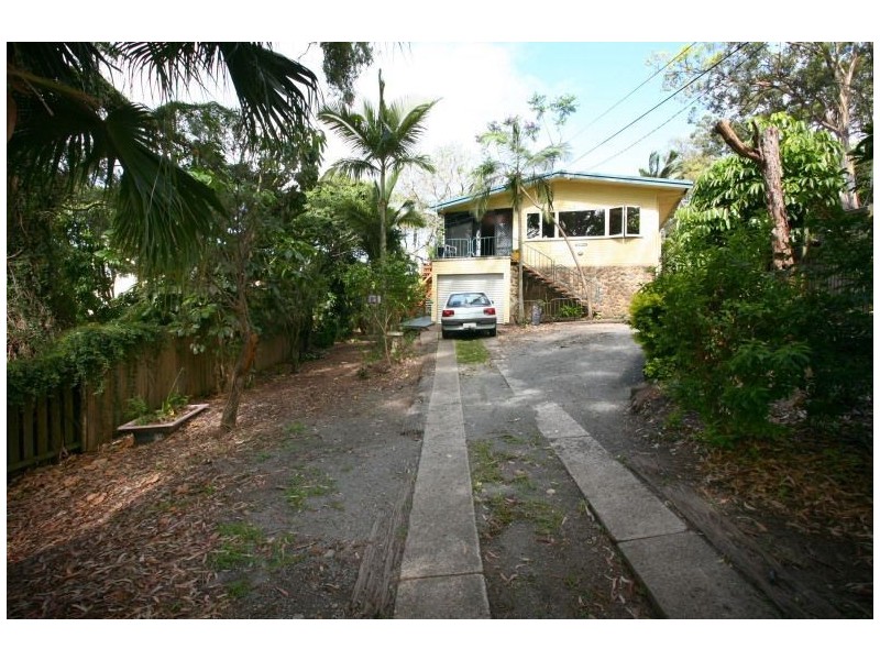 21 East St, Burleigh Heads QLD 4220