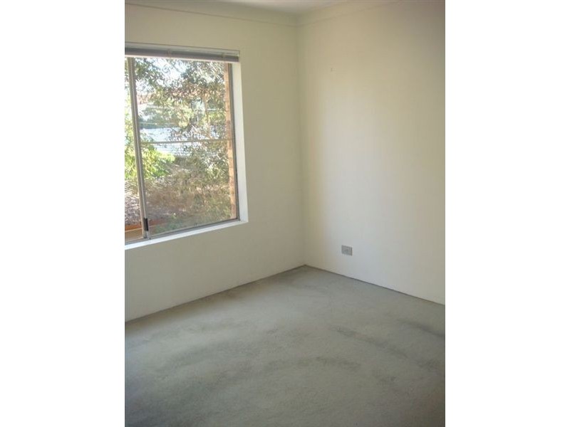 5/144 Marine Parade, Southport QLD 4215