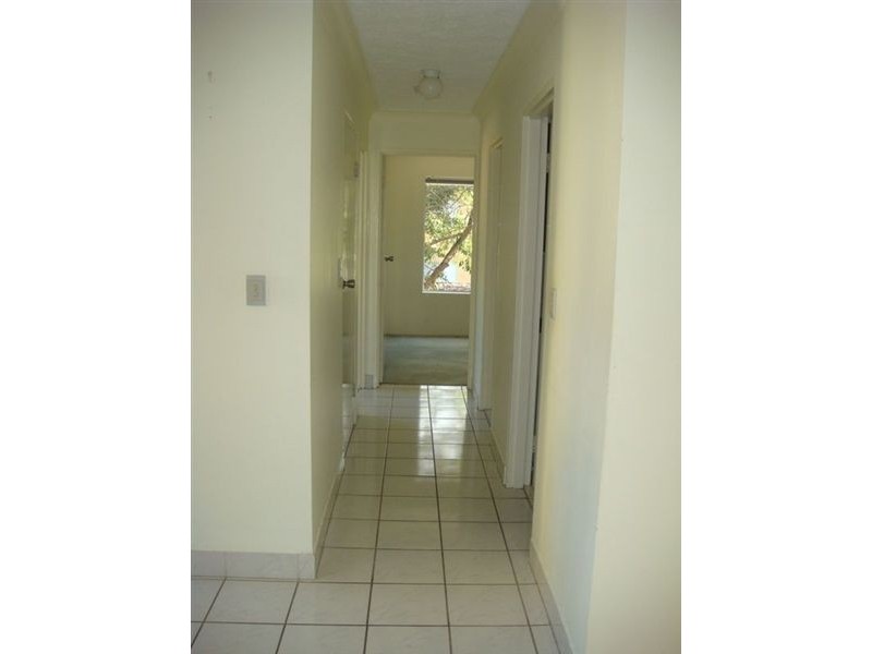 5/144 Marine Parade, Southport QLD 4215