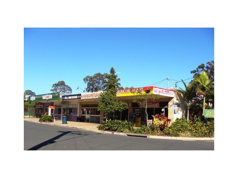 11 Larwon Terrace, Southport QLD 4215