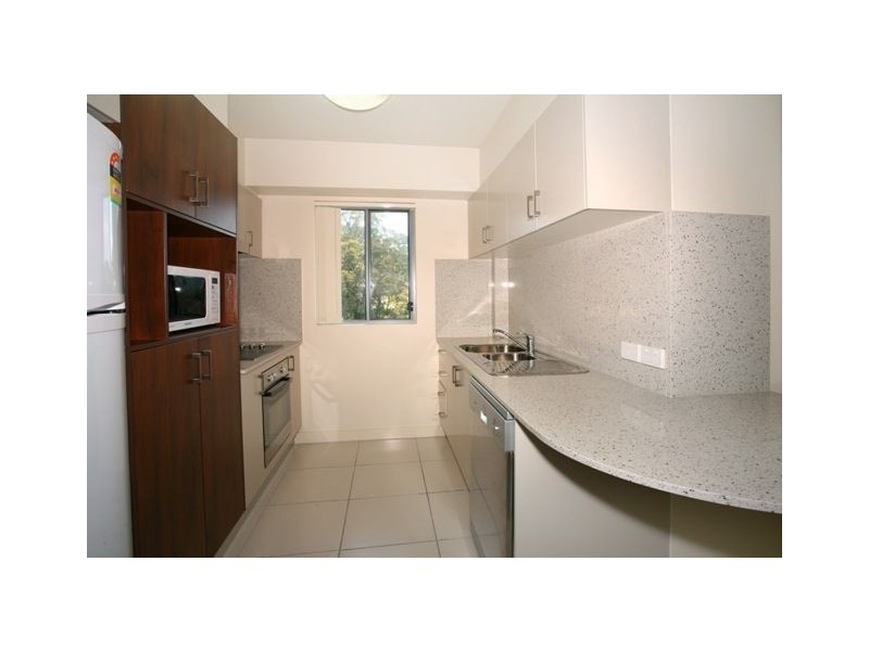 10/148 High Street, Southport QLD 4215