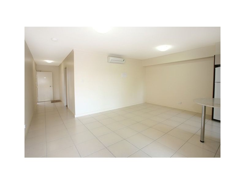 10/148 High Street, Southport QLD 4215