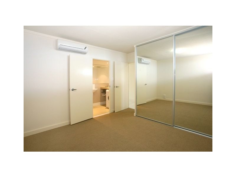 10/148 High Street, Southport QLD 4215