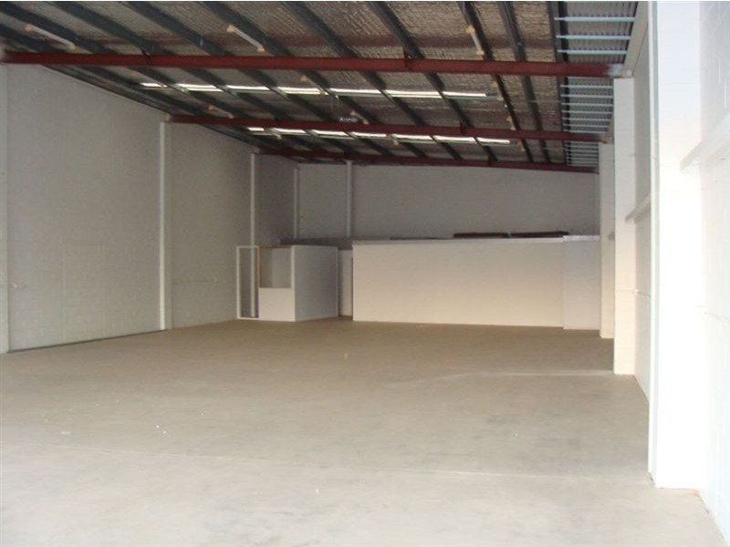 42 Ferry Rd, Southport QLD 4215