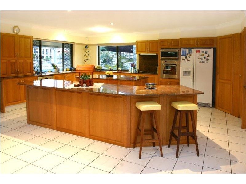 23 Norseman Ct, Paradise Waters QLD 4217