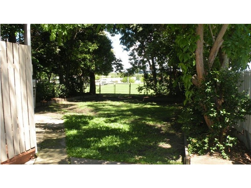 36 Whitby Street, Southport QLD 4215