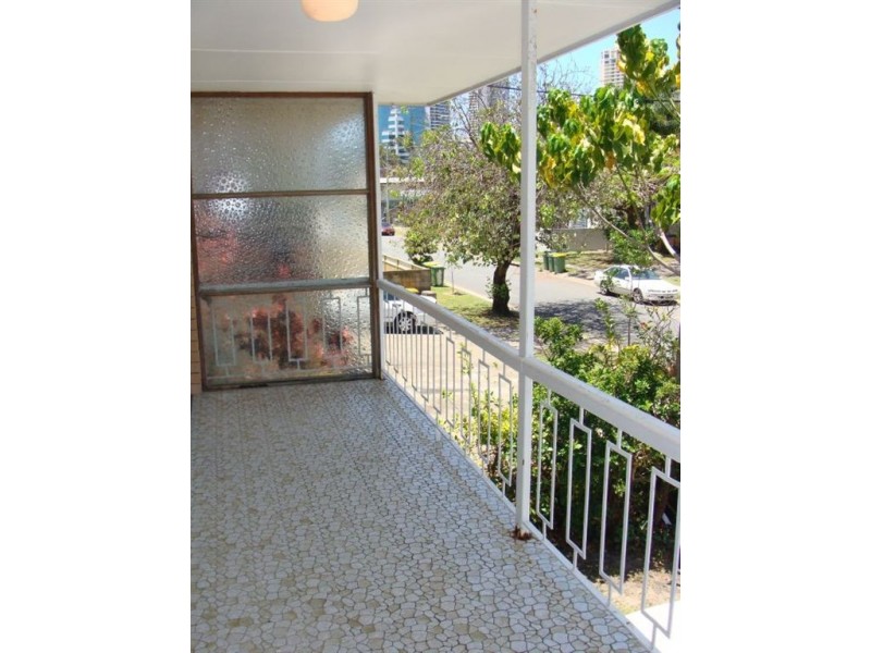 4/26 Leonard Ave, Surfers Paradise QLD 4217