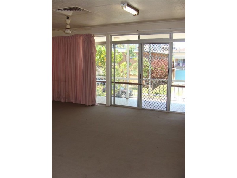 4/26 Leonard Ave, Surfers Paradise QLD 4217