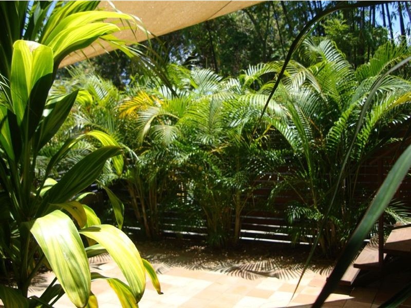 1/87 Whiting Street, Labrador QLD 4215