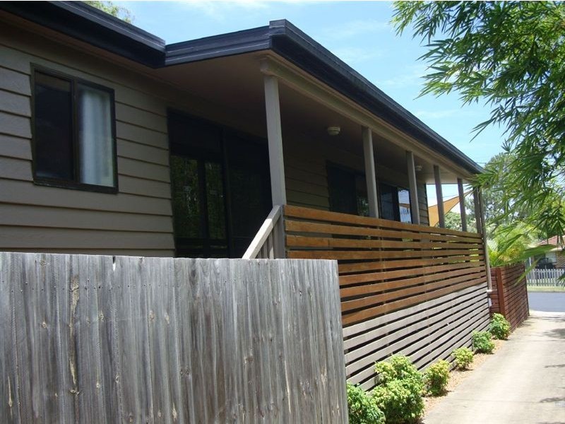 1/87 Whiting Street, Labrador QLD 4215