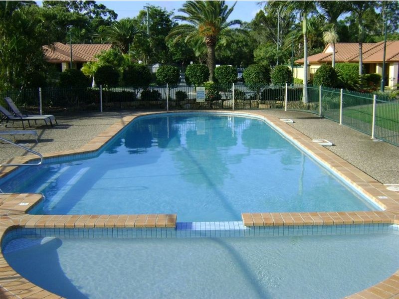 40/88 Cotlew Street East, Southport QLD 4215