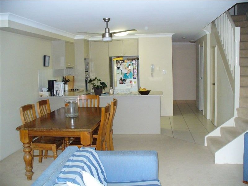 24/64 Queen St, Southport QLD 4215