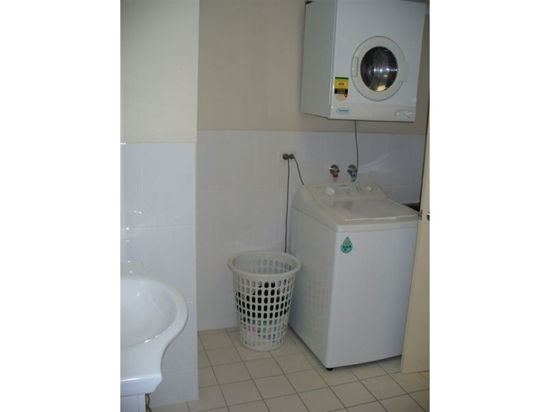 24/64 Queen St, Southport QLD 4215