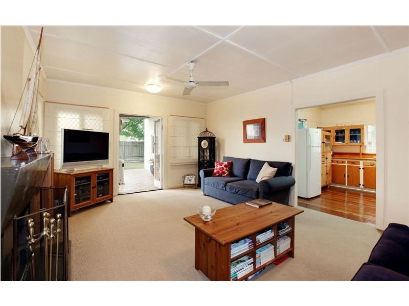 37 Stevens St, Southport QLD 4215