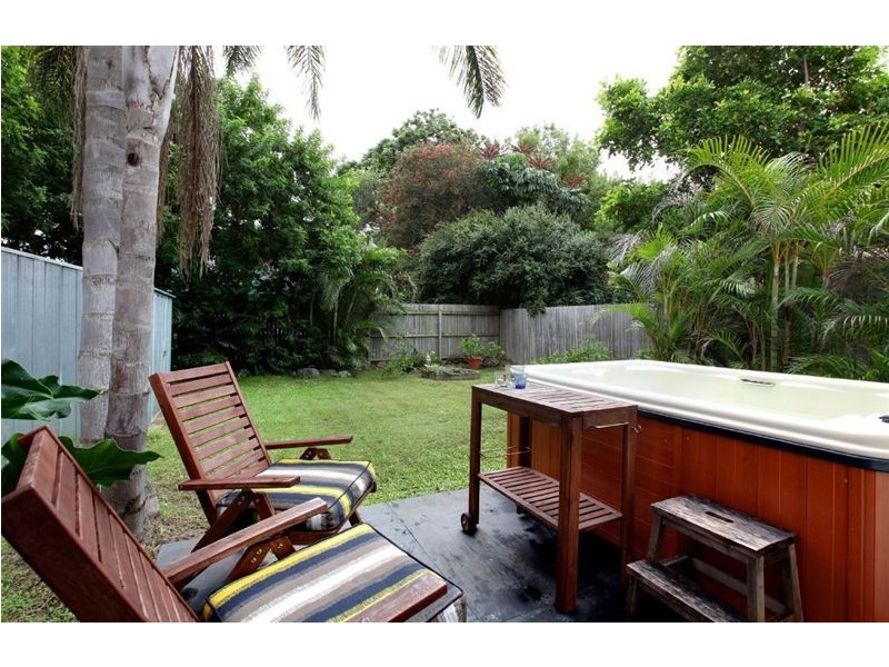 37 Stevens St, Southport QLD 4215