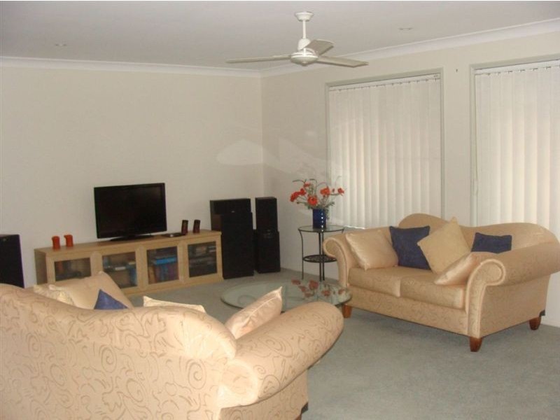 21/97 Edmund Rice Drive, Southport QLD 4215