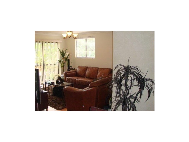 8/23 Heath St, Southport QLD 4215