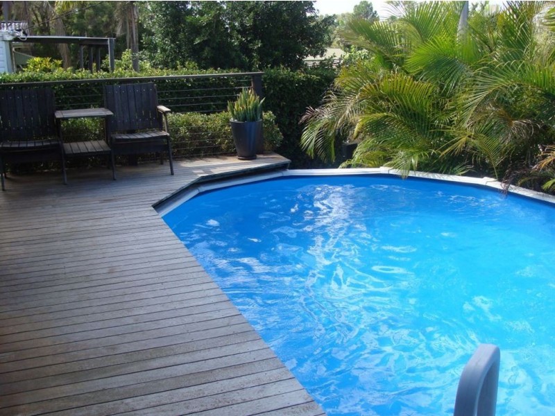 19 Second Avenue,, Southport QLD 4215