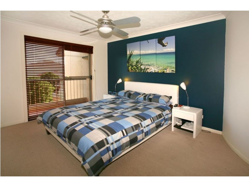 14/68 Stanhill Drive, Chevron Island QLD 4217