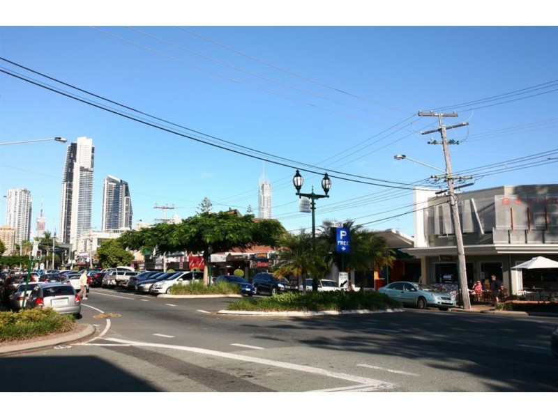 14/68 Stanhill Drive, Chevron Island QLD 4217