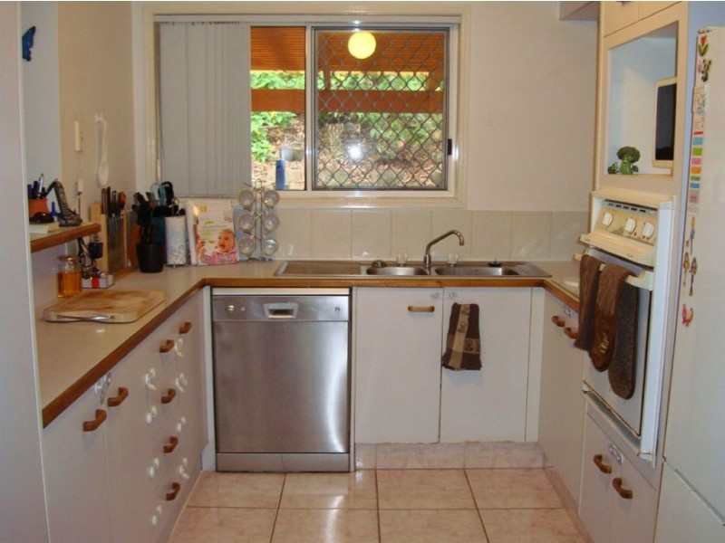 74/33 Edmund Rice Drive, Southport QLD 4215