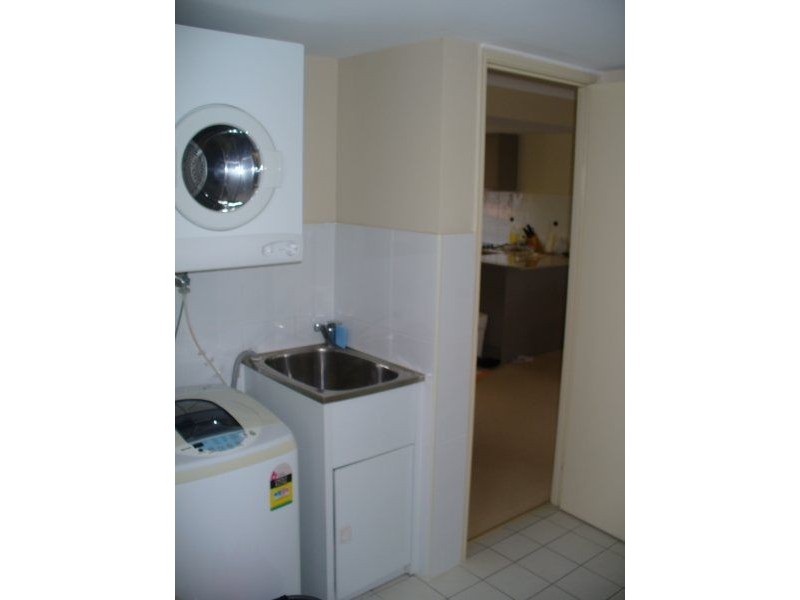 16/64 Queen St, Southport QLD 4215