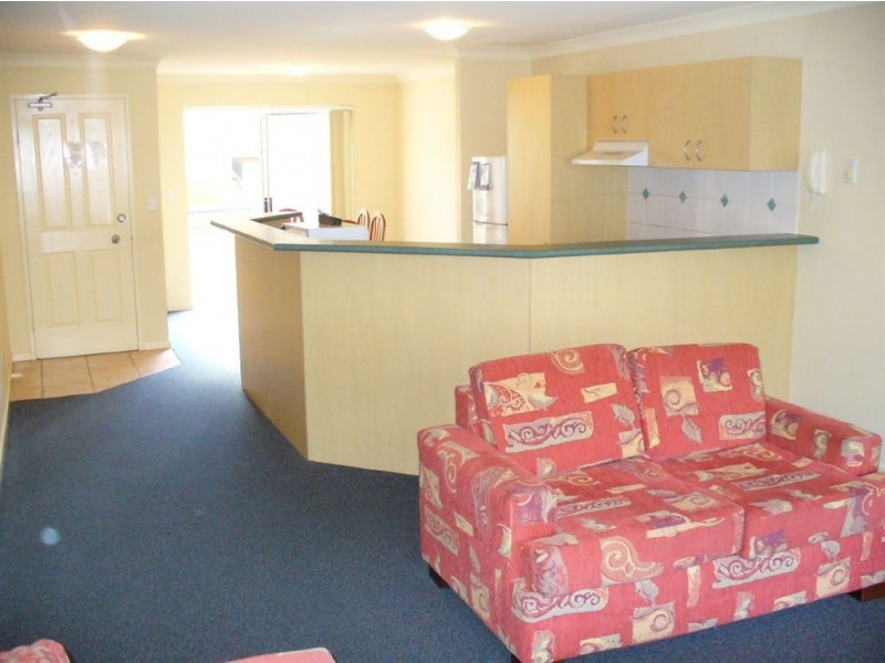 55/148 Marine Parade, Southport QLD 4215