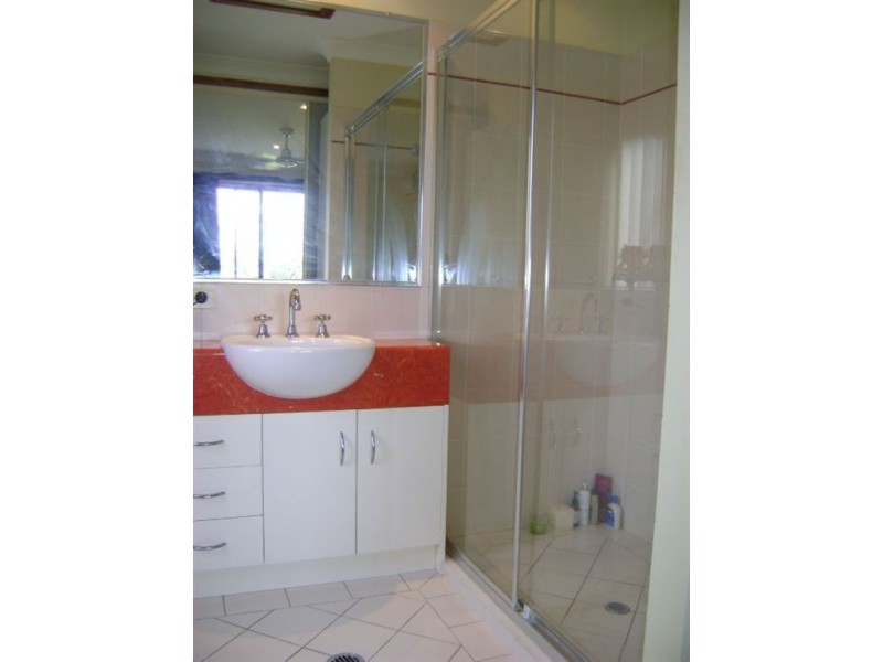 2/68 Stevens St, Southport QLD 4215